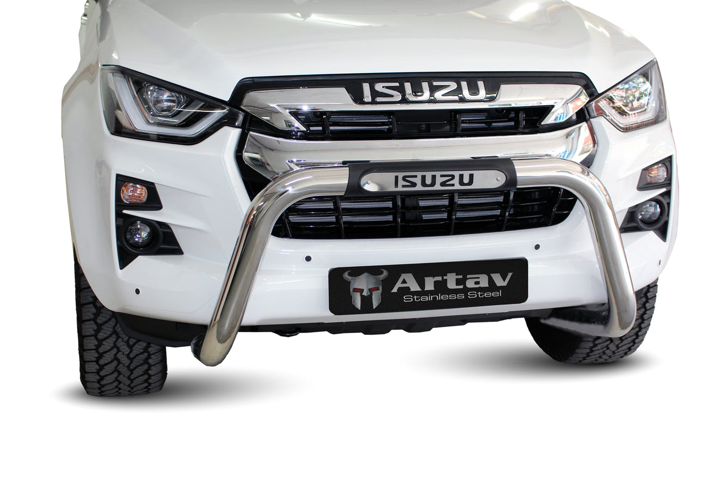 Isuzu Gen 7 VCROSS Branded PDC Nudge Bar Stainless