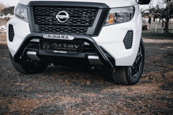 Nissan Navara D23 Facelift Nudge Bar Black