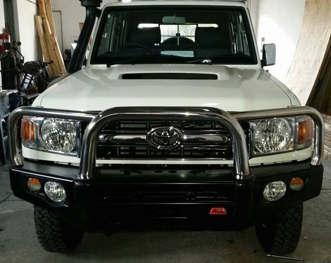 TOYOTA:   LANDCRUISER Bumper Replacment