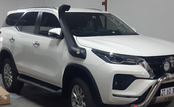 Toyota Fortuner GD6 Snorkel