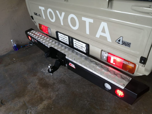 TOYOTA:   LANDCRUISER Bumper Replacment