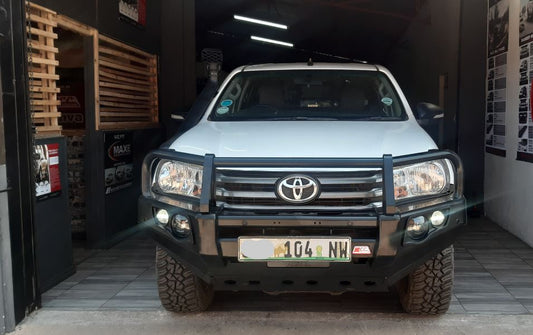 TOYOTA: HILUX REVO GD6 Bumper Replacment