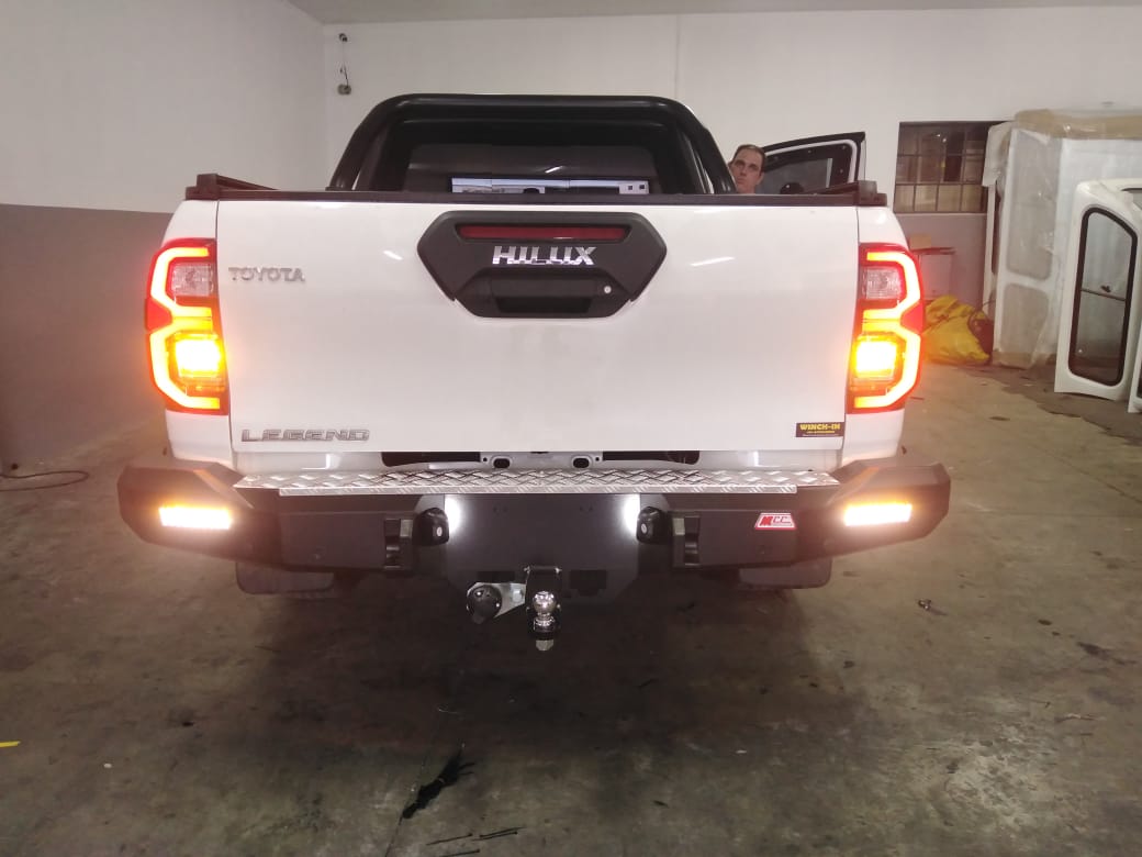 TOYOTA: HILUX GD6 Bumper Replacment