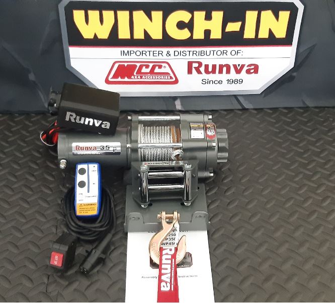 RUNVA WINCH  -  Steel Cable  3500lbs (1 588Kg) 12V